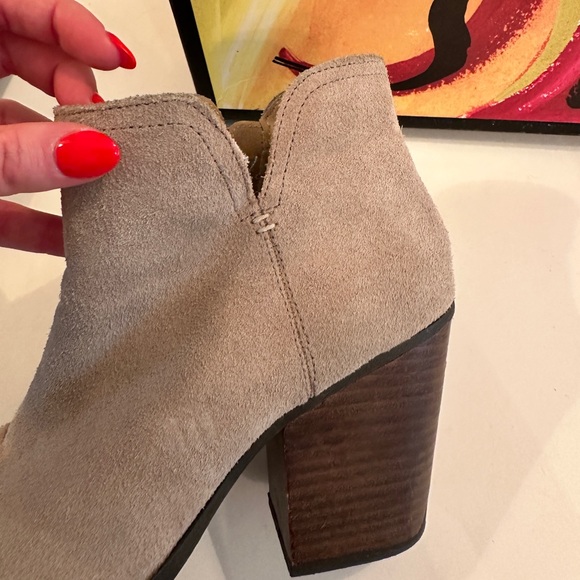 Suede booties - Picture 9 of 15